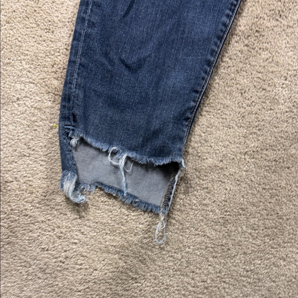 Frame Denim Indigo Skinny Jeans - Picture 3 of 8